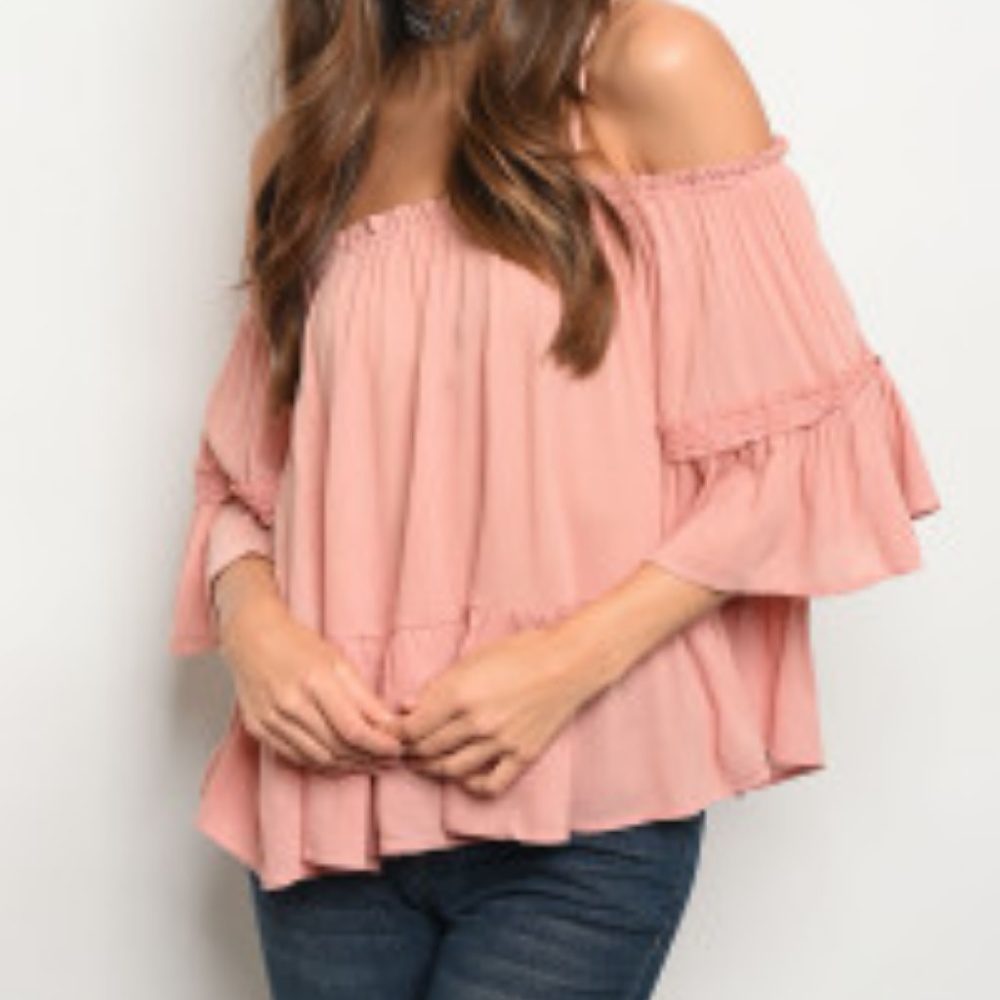 HOLIDAY SALE!! Boho chic blush cold shoulder top